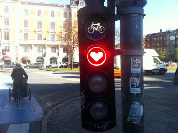 چراغ راهنما به سبک قلب در کپنهاگ دانمارک